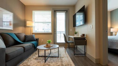 Landing Modern Apartment with Amazing Amenities ID3152X66 in Austin, USA