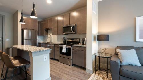Landing Modern Apartment with Amazing Amenities ID3152X66 in Austin, USA