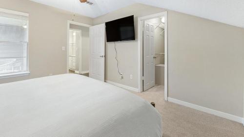 Landing Modern Apartment with Amazing Amenities ID3244X73 in Memphis, USA