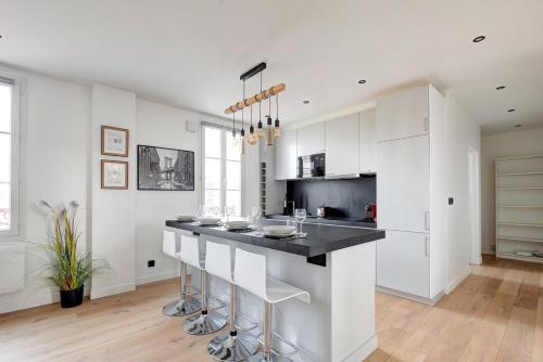 341 Suite Modern Art - Superb Apartment in Paris