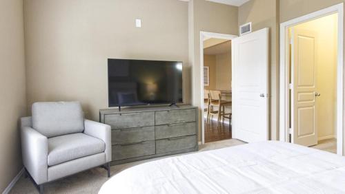 Landing Modern Apartment with Amazing Amenities ID8163X37 in Pinellas Park, USA