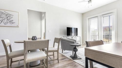 Landing - Modern Apartment with Amazing Amenities ID8784X50 in Jacksonville, USA