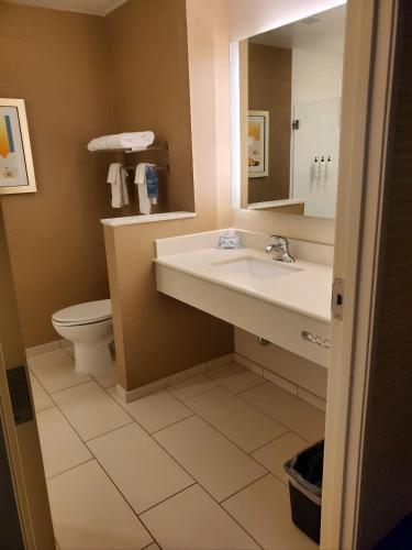 Fairfield by Marriott Inn & Suites Belle Vernon