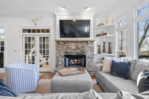 Mountain Grove Lodge in Big Canoe in Jasper, USA
