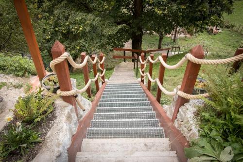 Rustikales Haus im Naturparadies Rustikales Haus im Naturparadies