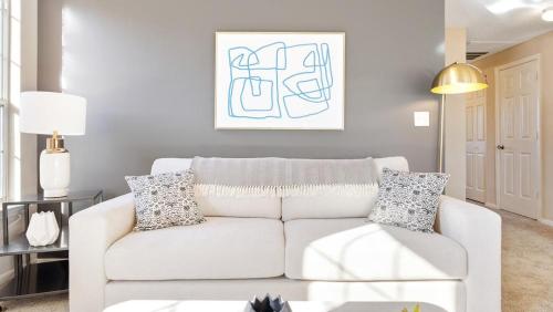 Landing - Modern Apartment with Amazing Amenities ID7453X66 in Memphis, USA