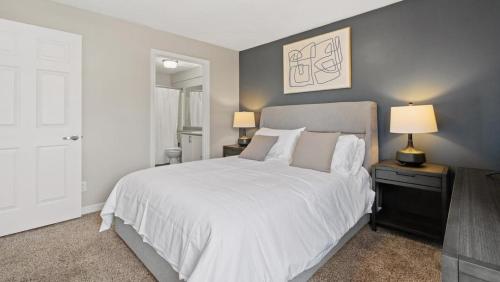 Landing - Modern Apartment with Amazing Amenities ID8099X10 in Southaven, USA