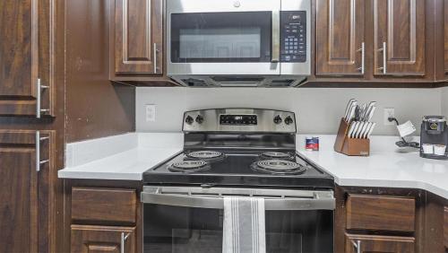 Landing - Modern Apartment with Amazing Amenities (ID1014X138)