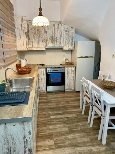 Zante Town Apartment - Zante