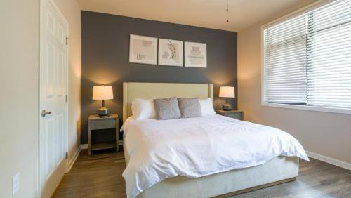 Landing - Modern Apartment with Amazing Amenities (ID9422X79) in Leland (NC)