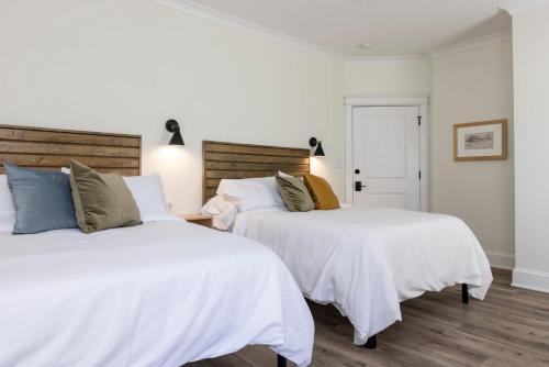 Hilltop 104 Inn at Old Beach in Virginia Beach, USA