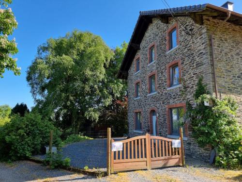 Les Glycines in Gouvy