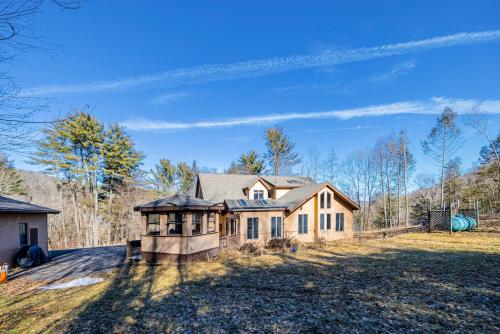 Tunkahannock Creek Cabin