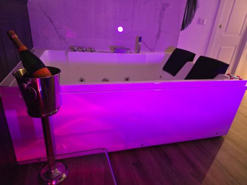 Mirror Suite Roma Colosseo Jacuzzi, Rom (Foto 10)