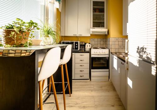 Kitchen, Studio: Alex’s secret! in Pori