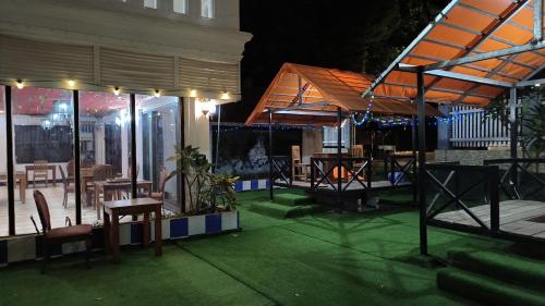 Facilities, ShuYa Hotel 舒雅酒店 in Ban Vieng Mai Road