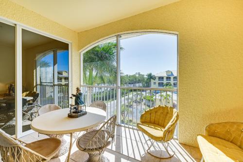 Everglades City Condo with Porch Steps to Water!