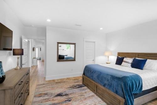Bella Blue by RealJoy Vacations - main image