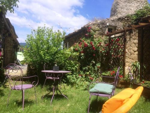 Létesítmények, Gîte 6 pers. Lo Jaç de Foart (Gite 6 pers. Lo Jac de Foart) in Saint-Felicien