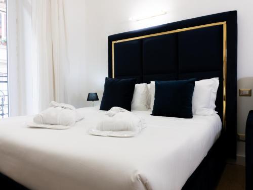 Cavour Luxury Rooms - image 2