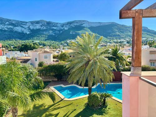Hoteltype Penthouse 2 Beds, Parking, WIFI & pool Stunning Views, Denia