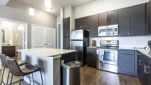 Landing - Modern Apartment with Amazing Amenities ID5045X9 in San Antonio, USA