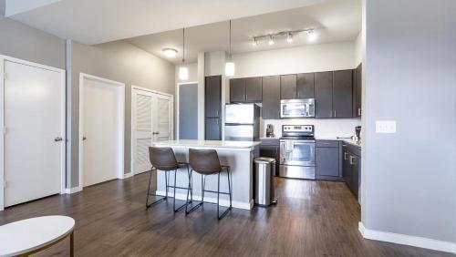 Landing - Modern Apartment with Amazing Amenities ID5045X9 in San Antonio, USA