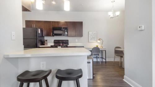 Landing - Modern Apartment with Amazing Amenities ID2000X66 in Johns Island, USA
