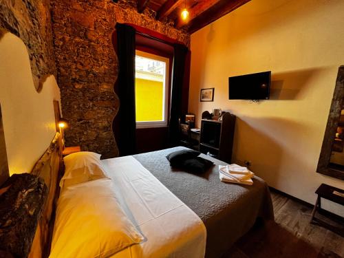 La Taverna del Metallo Rooms – La Spezia, PA