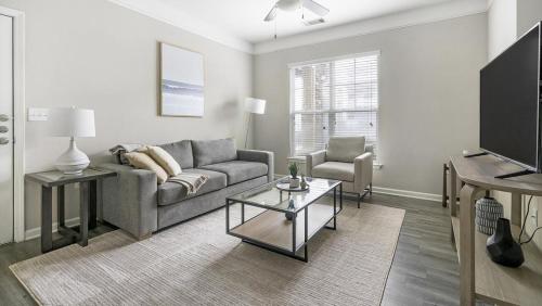 Landing - Modern Apartment with Amazing Amenities (ID1375X557) in 維克森林