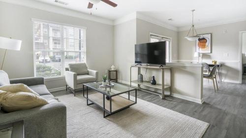 Landing - Modern Apartment with Amazing Amenities (ID1375X557) in 維克森林