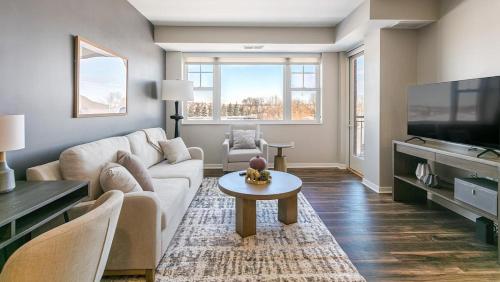 . Landing - Modern Apartment with Amazing Amenities (ID7378X68)