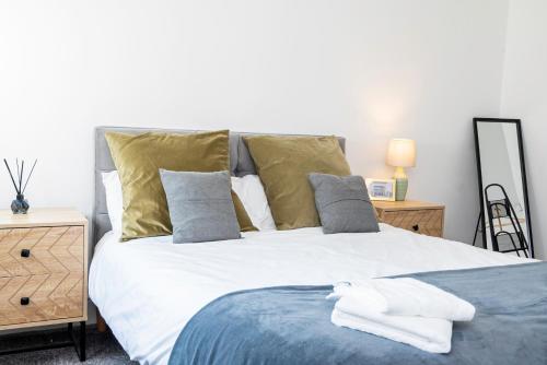 Ideal for heathrow, M25 links & the underground gîte à louer Master Brewer