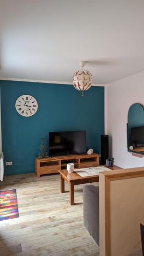 Lumineux extérieur proche gare et stationnement privé Lumineux extérieur proche gare et stationnement privé