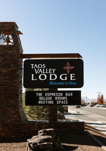 Taos Valley Lodge - image 13