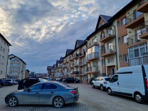 Bejárat, 56 négyzetméteres, 1 hálószobás Apartman 1 fürdőszobával Központ területén (Best Apartment Suceava) in Városközponthoz közel