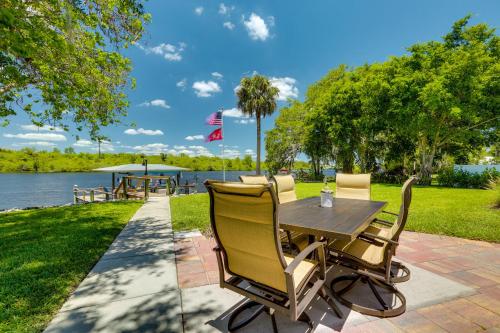 Riverfront Florida Studio with Pool and Hot Tub Access