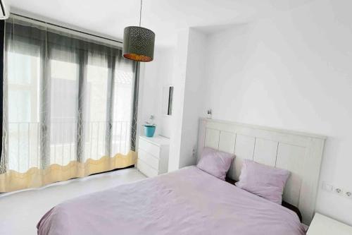 Stylish 2 Bedroom Apartment Next to LaMerced Plaza 2