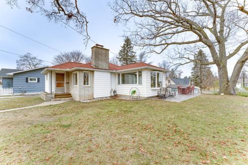Quiet Manistee Home with Patio Less Than 1 Mi to Beaches! in Manistee, USA
