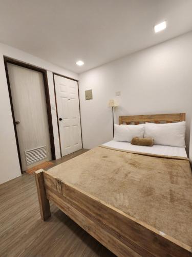 Islas Moriones Beach Resort