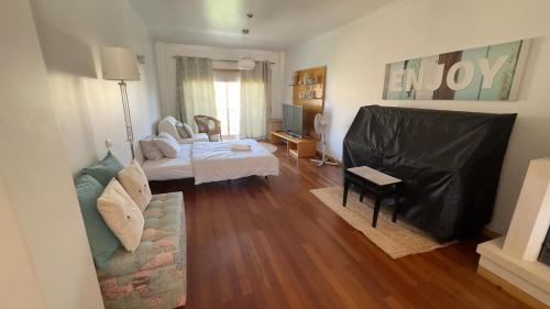 Apartamento Familiar T3 em Valongo com Terraço Privativo e Churrasqueira (Apartamento Familiar T3 em Valongo com Terraco Privativo e Churrasqueira) in วาลองโก