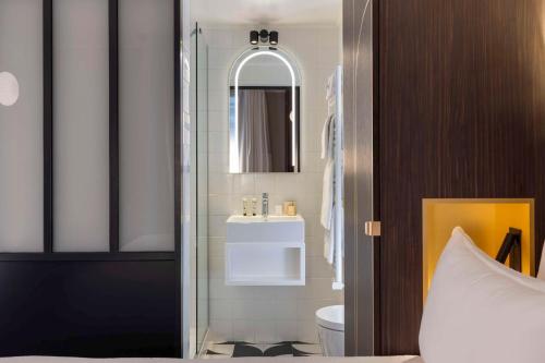 Best Western Plus Bretagne Montparnasse, Paris (Foto 8)