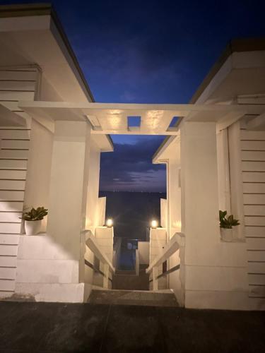 Buitenkant, CasaDel Beach House in Batangas