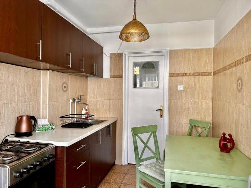 Spacious Zen, Smart TV, Fully Equipped Kitchen, 70 mp, Tichete de vacanta, Late Check-out Available, Bukareszt (zdjęcie 3)