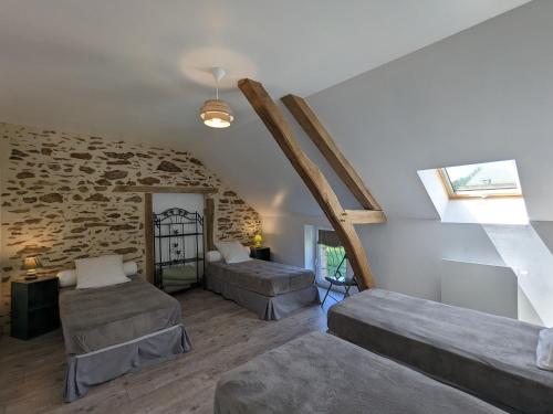 Grande ferme rénovée avec jardin et loisirs à proximité - FR-1-591-155 (Grande ferme renovee avec jardin et loisirs a proximite - FR-1-591-155) in 普利尼諾特達姆