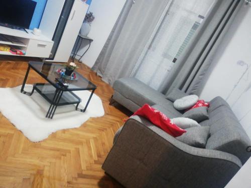 One-Bedroom Holiday Home