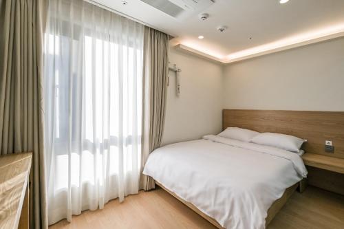 Seoul N Hostel 동대문東大門, Soul (fotografie 10)