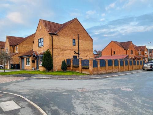Contractors Home - 4 Bedroom Long Stays Welcome - Barnsley in Barnsley