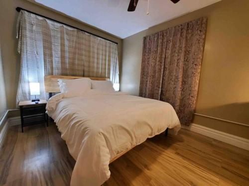 Comfortable getaway Single bedroom full apartment in Niagara Falls, USA