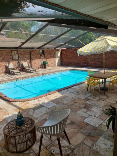 Jade Jewel - Well-Appointed Tampa Home 4 Mi to USF Campus and Busch Gardens in Tampa, USA